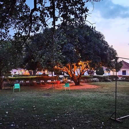Northern Pearl Gulu Ngoại thất bức ảnh