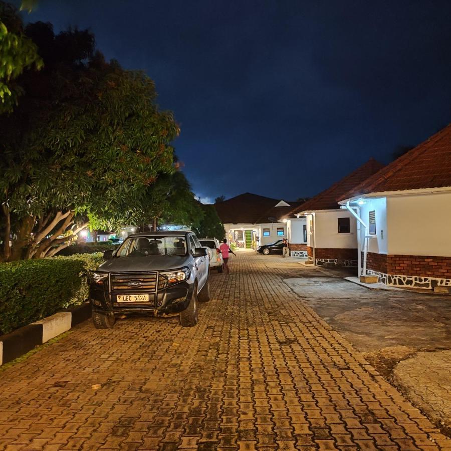 Northern Pearl Gulu Ngoại thất bức ảnh